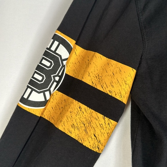 NHL Boston Bruins Black & Yellow Logo Long Sleeve Shirt - Picture 8 of 9